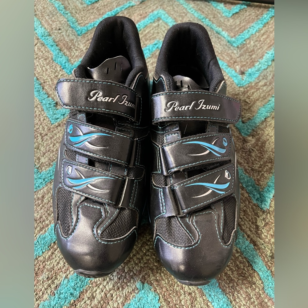 Spin shoes